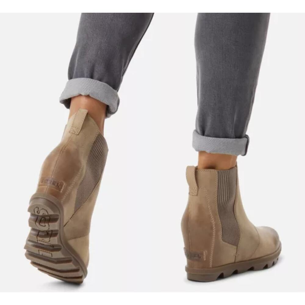 Sorel Chelsea Ankle Boots in Taupe